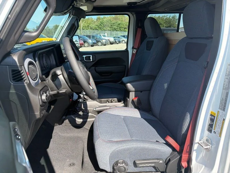 New 2026 Bright White Clearcoat Jeep  image 13