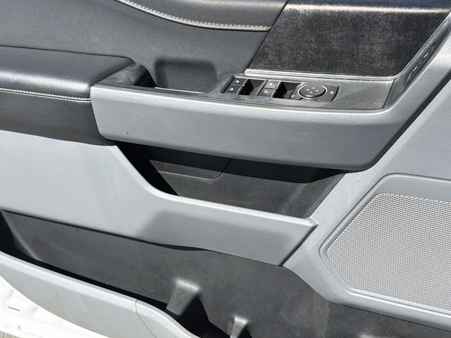 Used 2023 White Ford XLT image 33