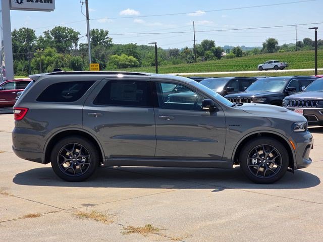 New 2026 Destroyer Gray Clear-Coat Exterior Paint Dodge GT Premium HEMI V8 image 8