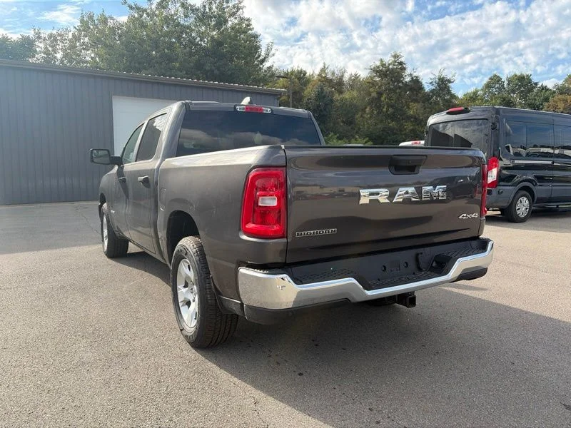 New 2026 Granite Crystal Metallic Clear-Coat Exterior Paint RAM Big Horn/Lone Star image 5