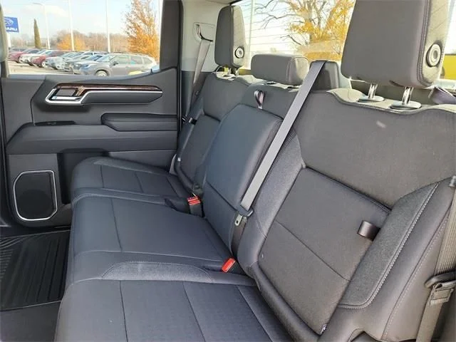 New 2026 White GMC Elevation image 16