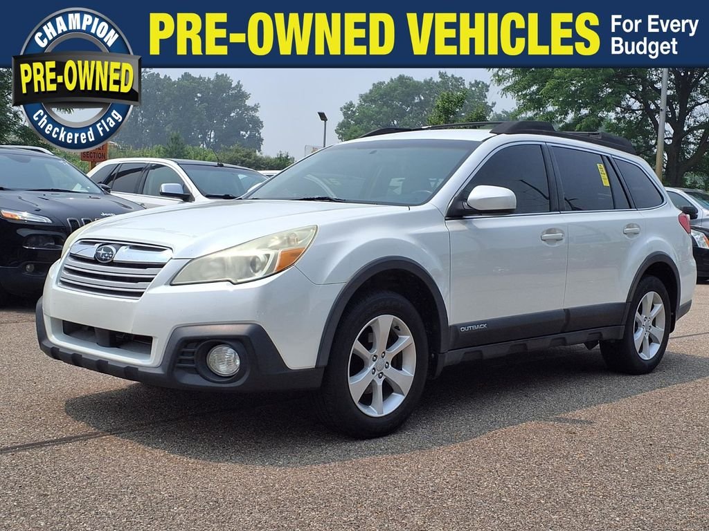 Used 2013 White Subaru 2.5i Premium image 1