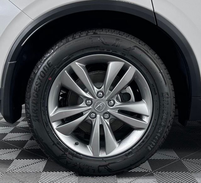 Certified Used 2026 Platinum White Pearl Acura Base image 8