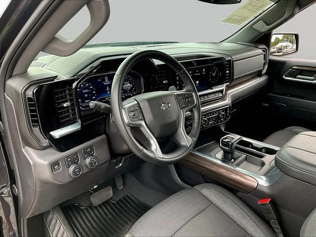 Used 2024 Gray Chevrolet RST image 21
