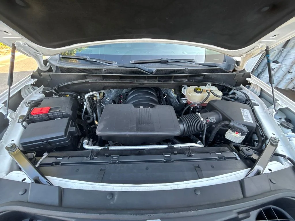 Used 2021 White GMC SLT image 10