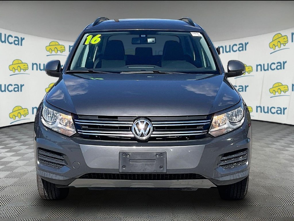 Used 2016 Pepper / Gray Volkswagen S image 2