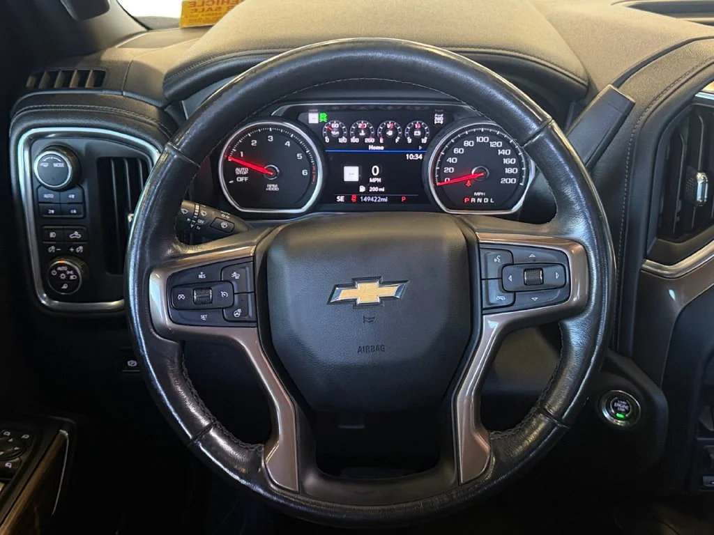 Used 2020 White Chevrolet High Country image 18