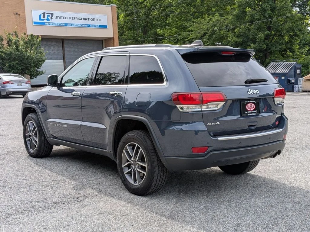 Used 2021 Blue Jeep Limited image 8