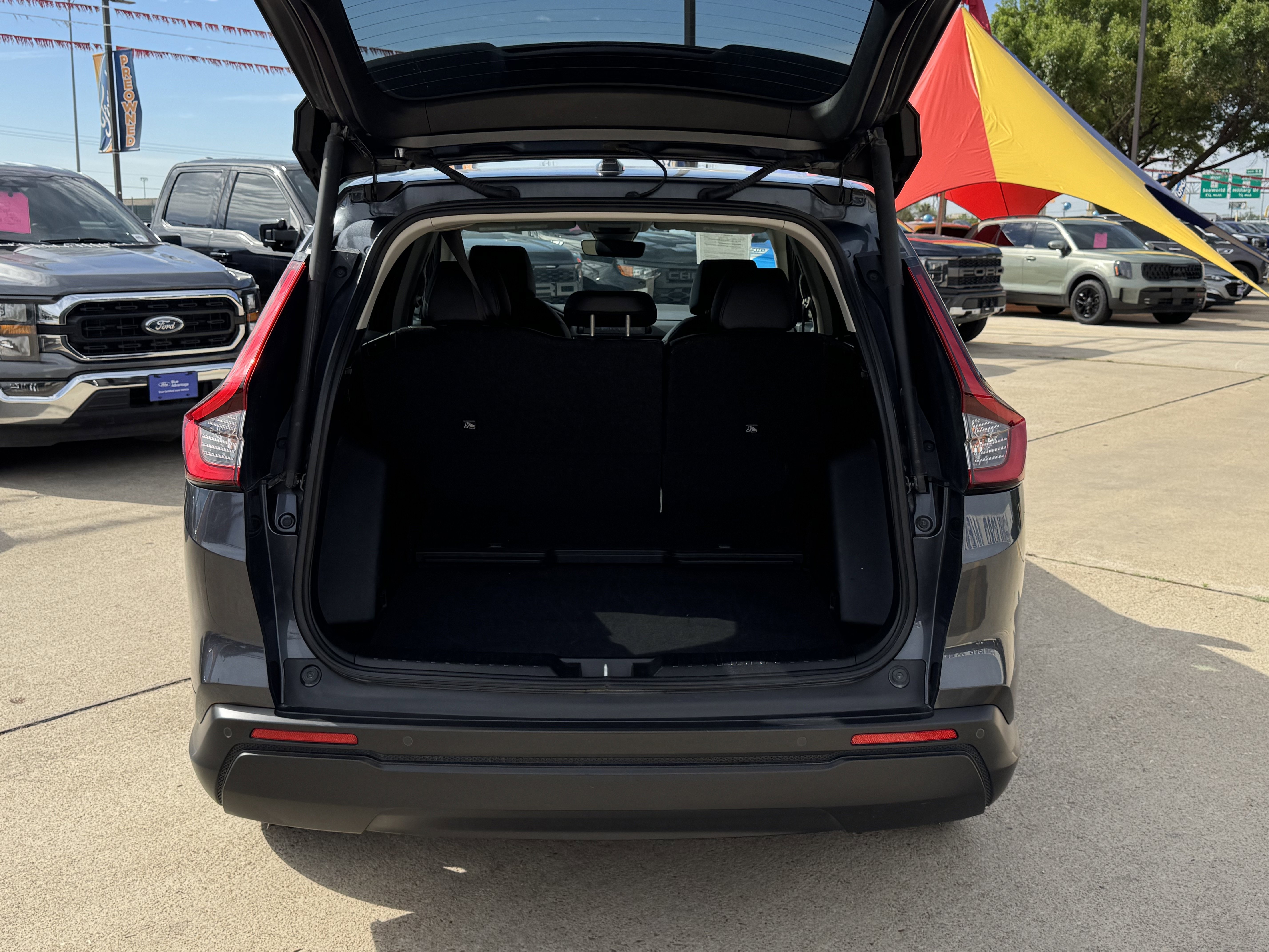 Used 2025 Gray Honda EX-L image 8