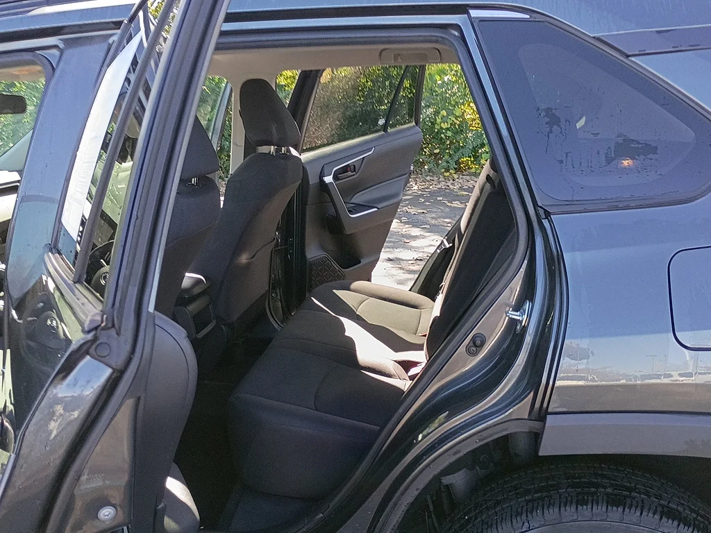 Used 2020 Magnetic Gray Metallic Toyota LE image 13