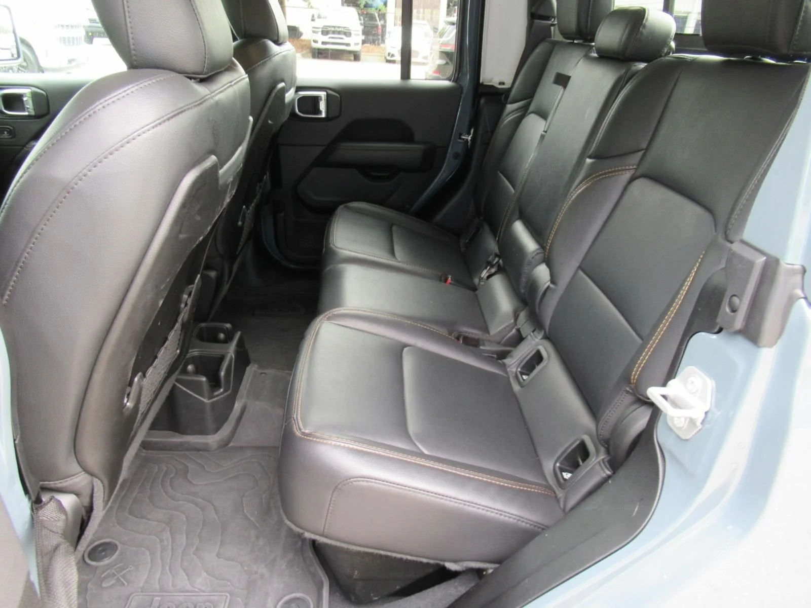 Used 2025 Gray Jeep High Tide image 37