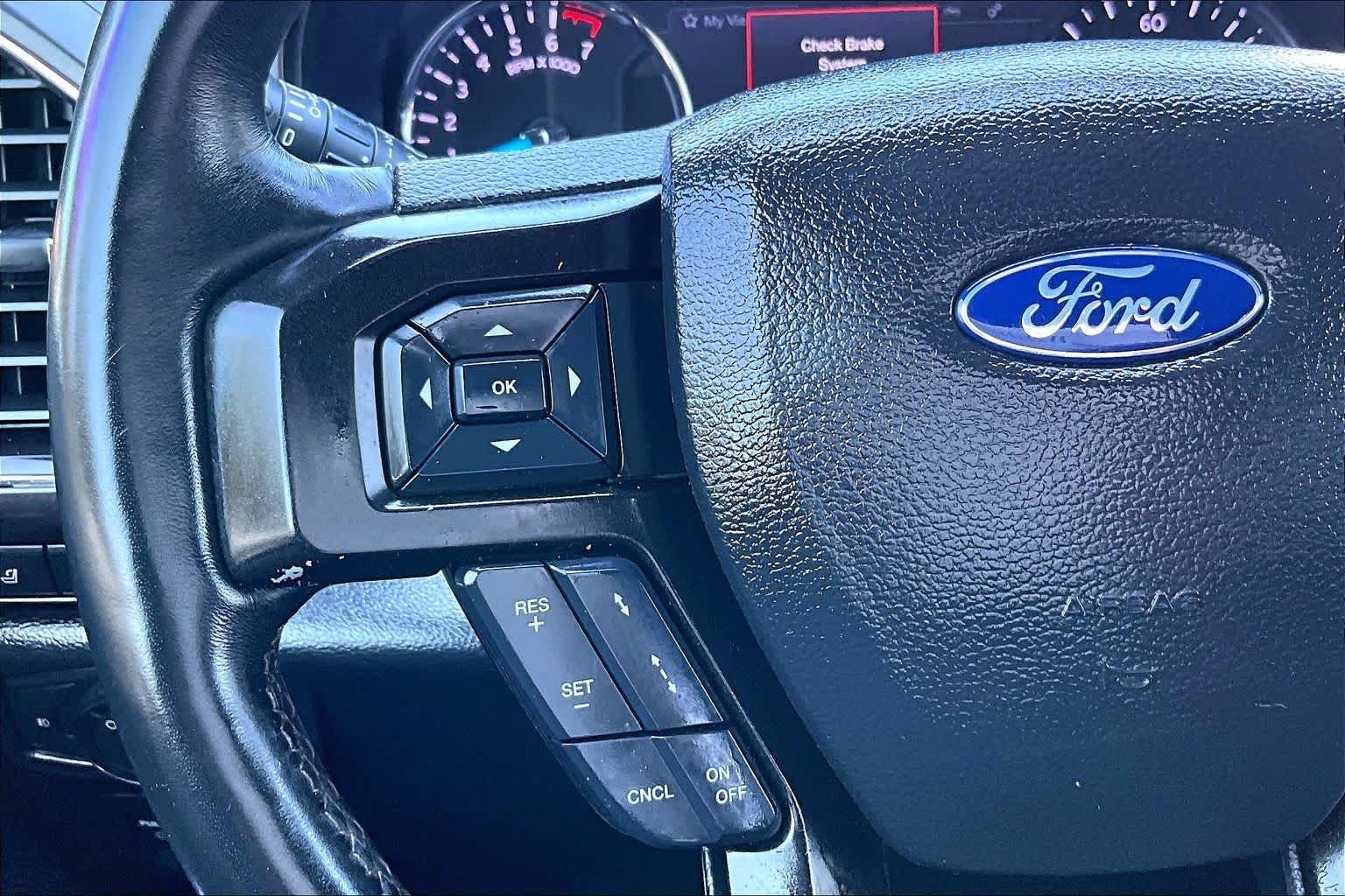 Used 2019 Magnetic Ford Limited image 24