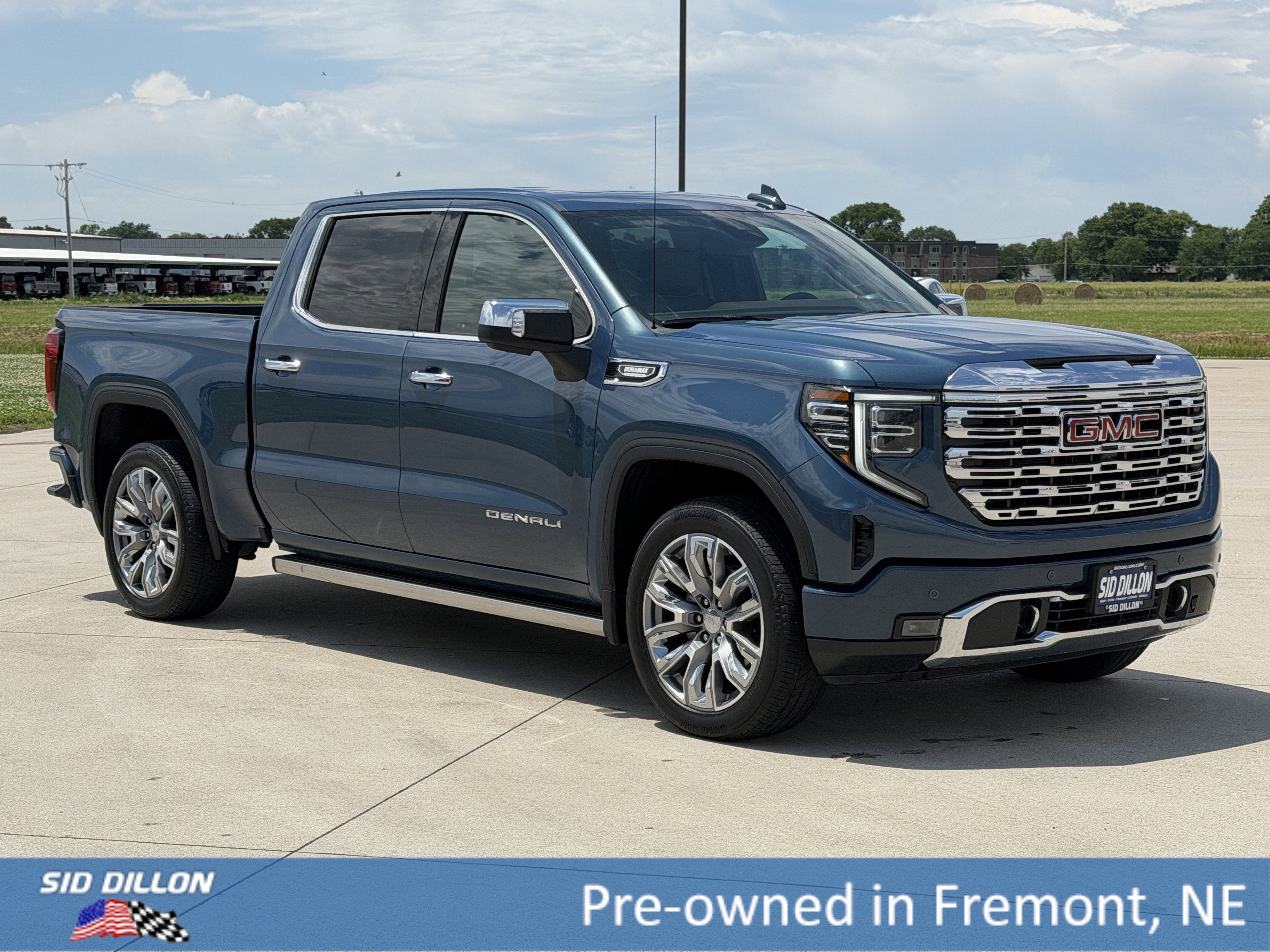 Used 2024 Downpour Metallic GMC Denali image 2