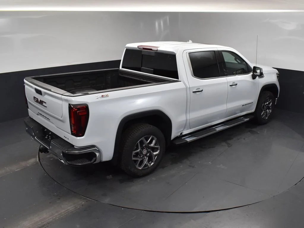 New 2026 Glacier White Tricoat GMC SLT image 47