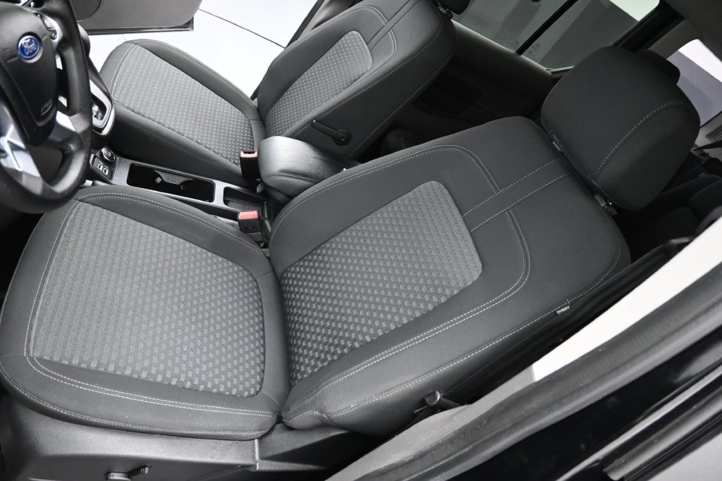 Used 2019 Shadow Black Ford XLT image 11
