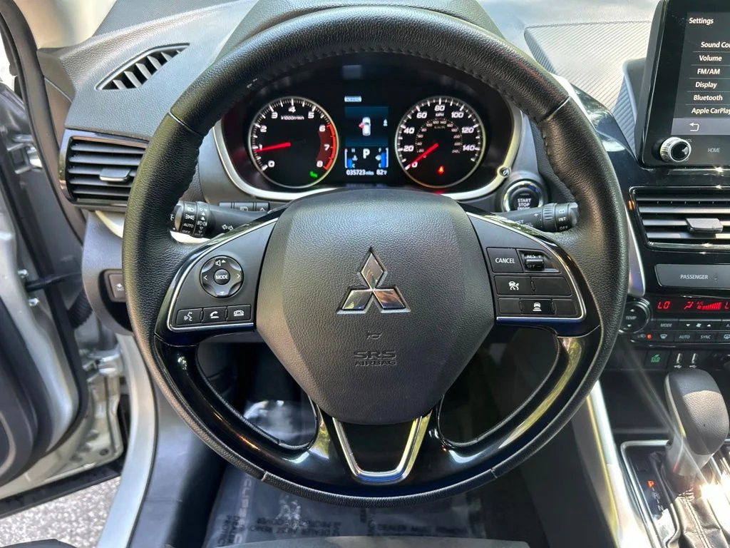 Used 2024 Silver Mitsubishi SE image 20