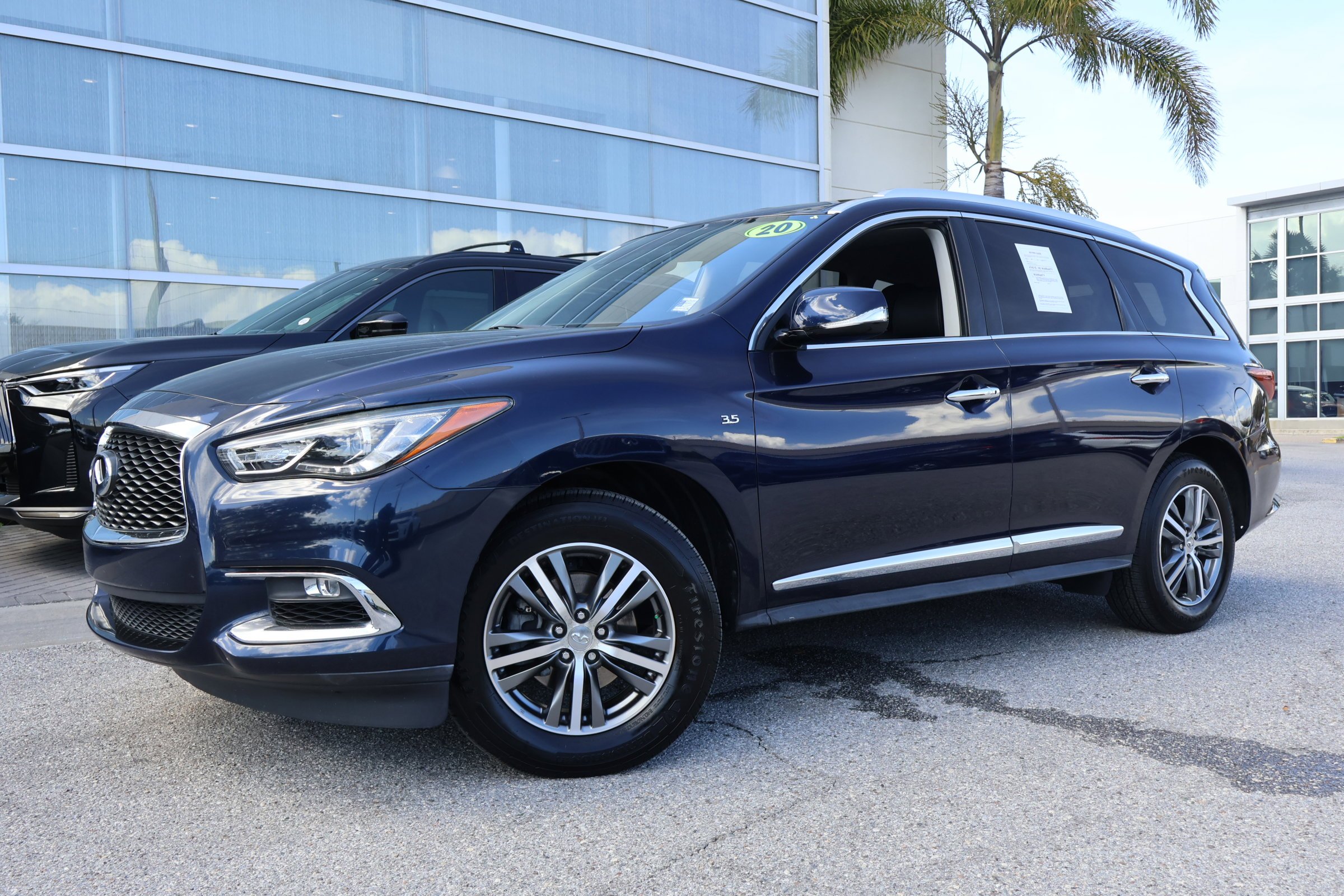 2020 INFINITI QX60 LUXE