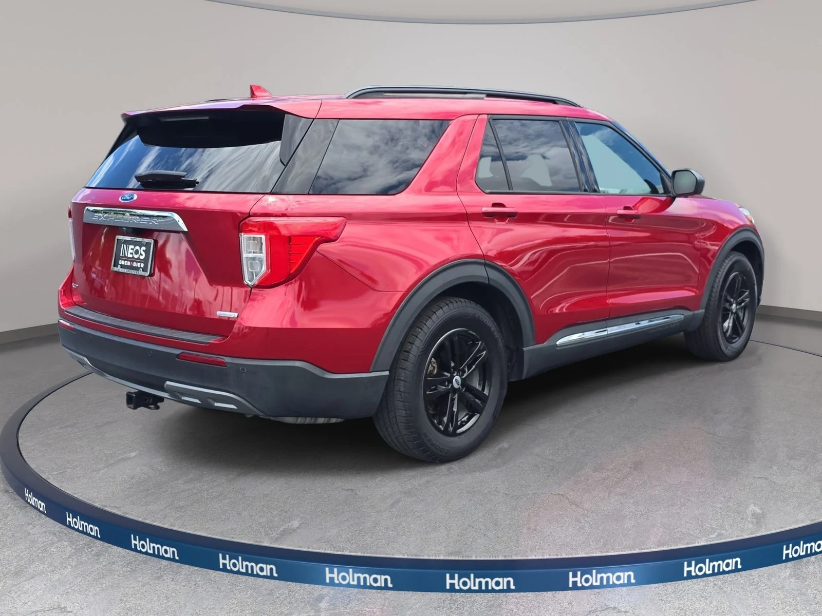 Used 2020 Red Ford XLT image 6