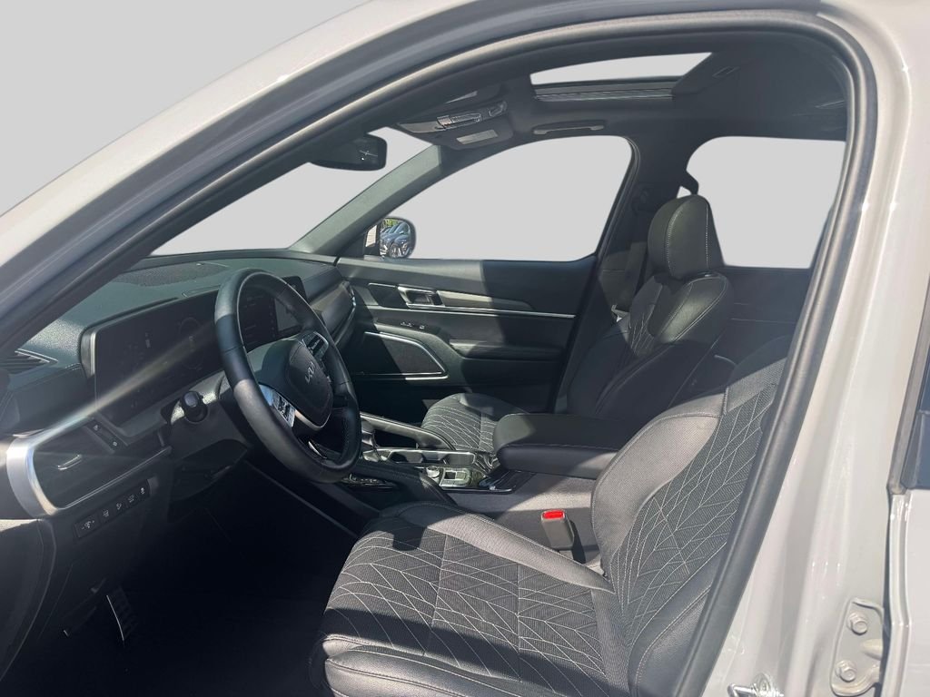 Used 2024 Gray Kia SX X-Line image 17