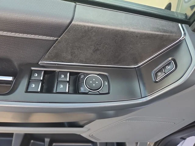 Used 2024 Gray Ford XLT image 11