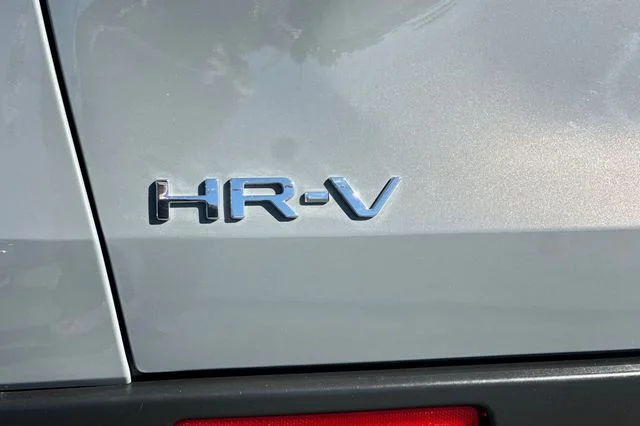 Used 2024  Honda Sport image 33