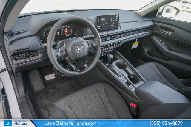 New 2026 Platinum White Pearl Honda LX image 15