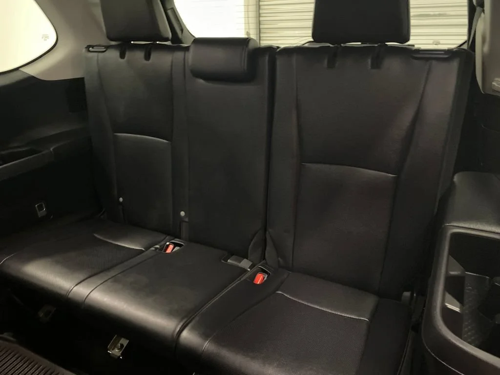 Used 2024 Midnight Black Me Toyota XLE image 17