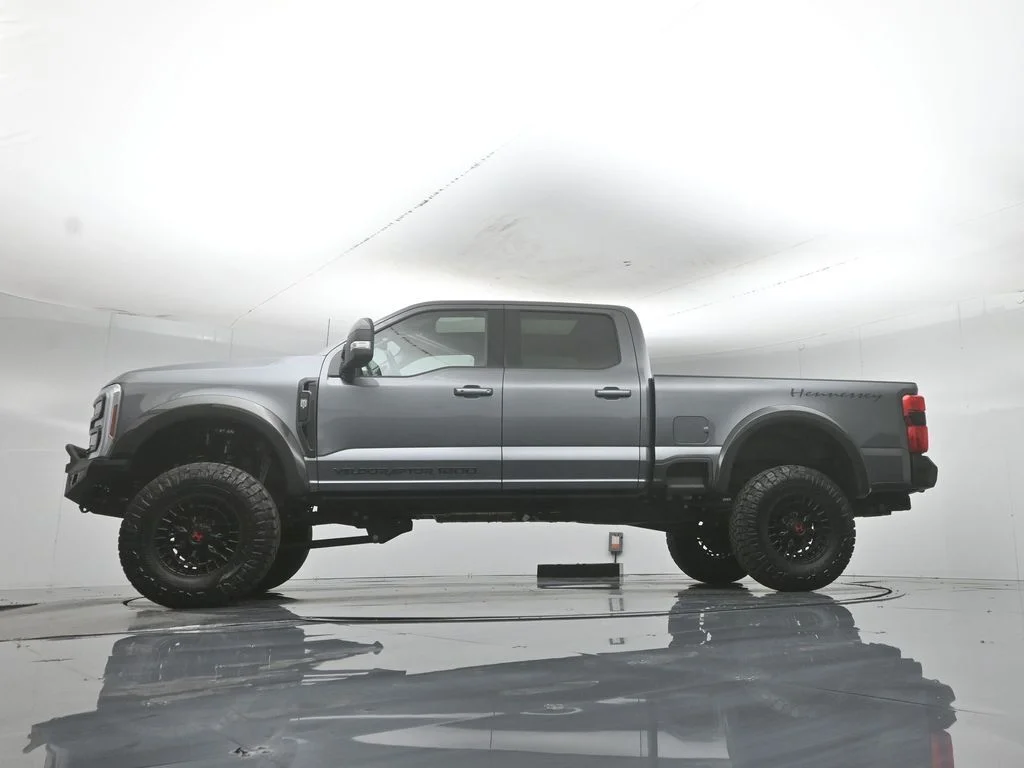 New 2026 Carbonized Gray Metallic Ford Lariat image 55