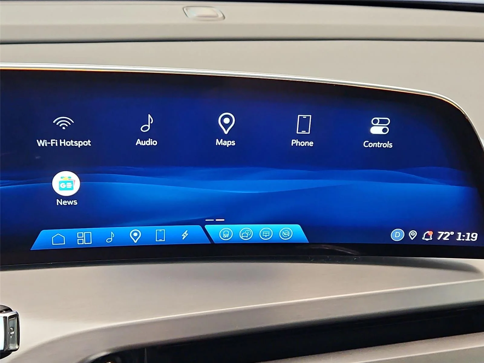 2026 Cadillac VISTIQ Sport - Photo 17