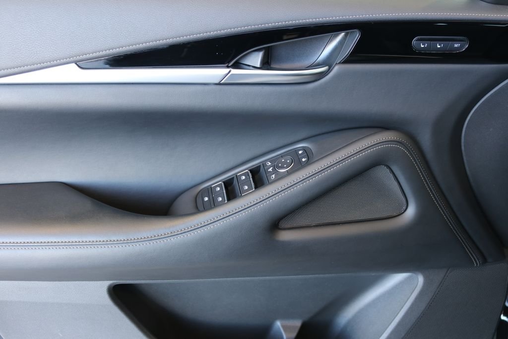 Certified Used 2025 Black INFINITI PURE image 18