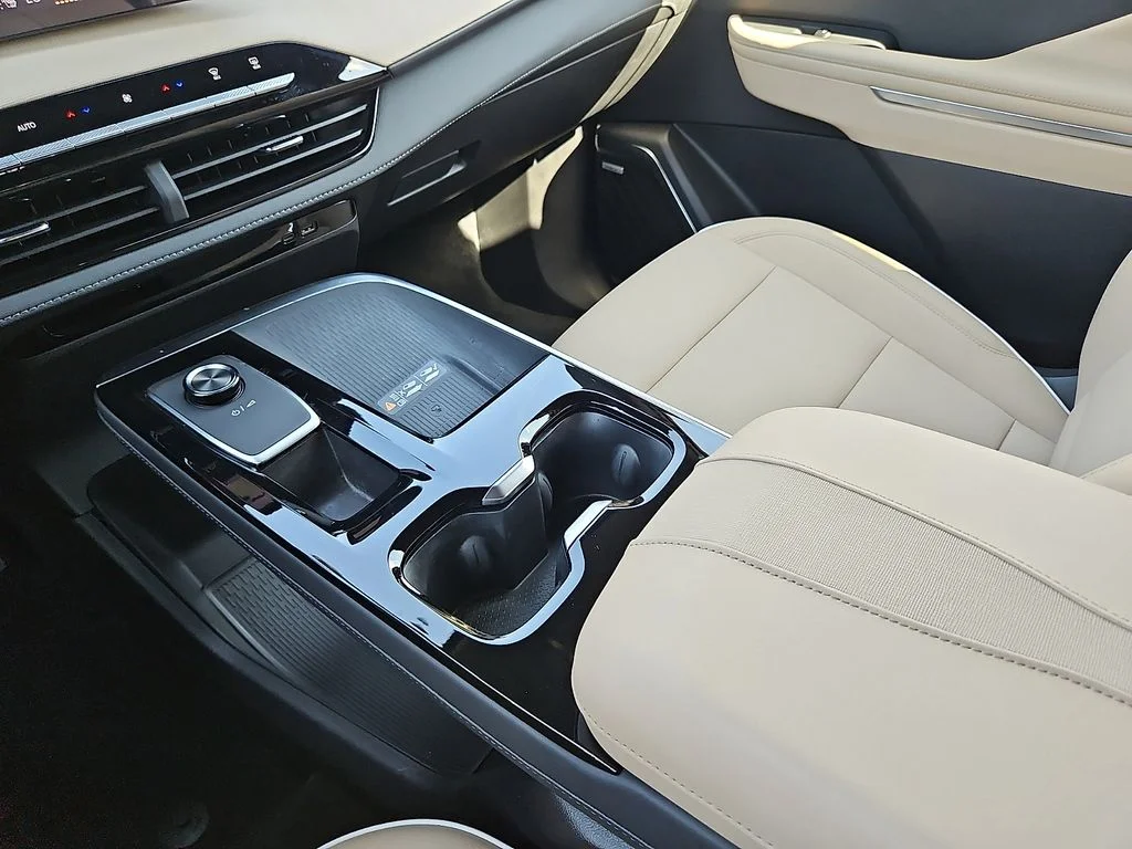 Used 2025 Gray Buick Preferred image 25
