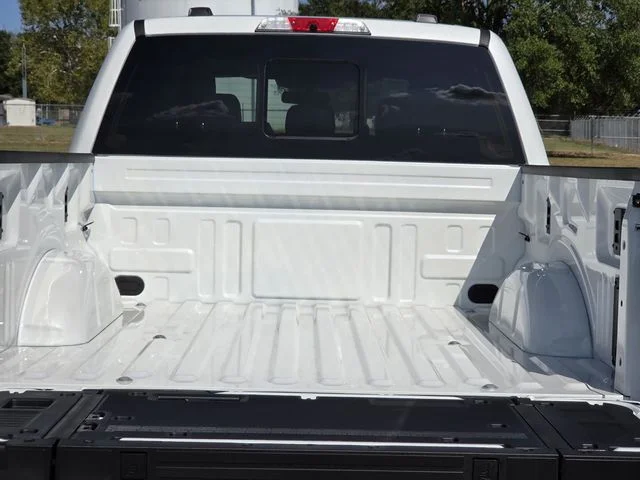 New 2026 Star White Metallic Tri-Coat Ford Platinum® image 8