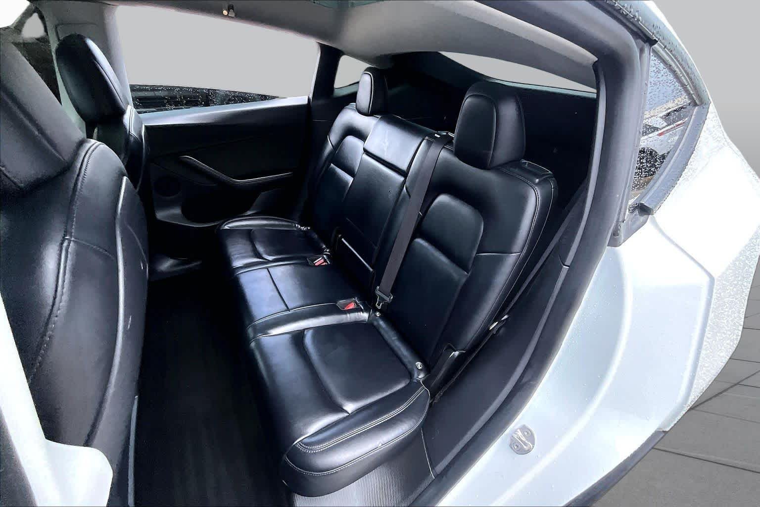 Used 2020 Pearl White Multi-Coat Tesla Long Range image 18