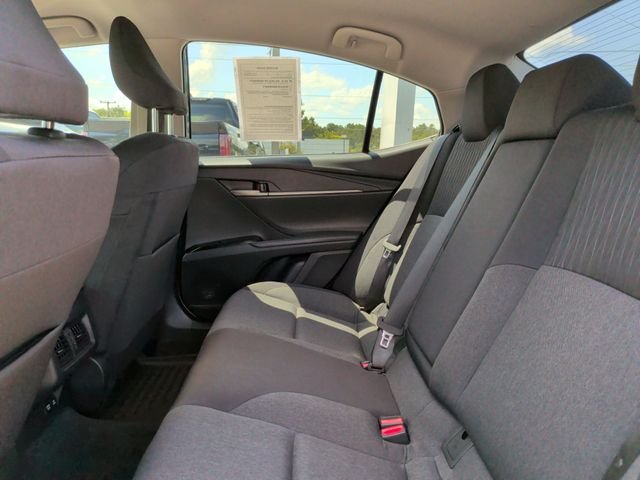 Certified Used 2025  Toyota LE image 31