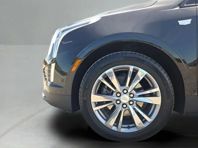 Used 2021 STELLAR BLACK METALLIC Cadillac AWD Sport image 14