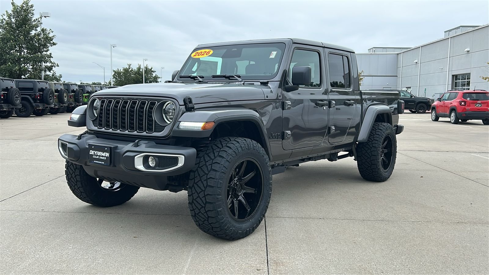 New 2026 Granite Crystal Metallic Clear-Coat Exterior Paint Jeep Sahara image 8