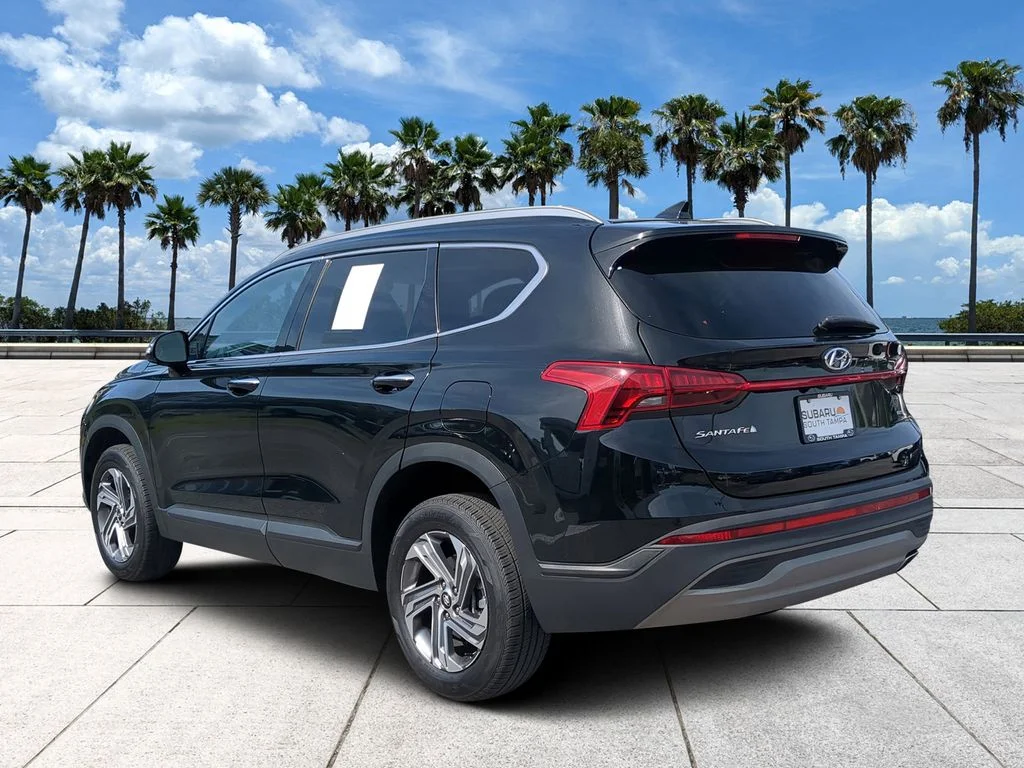 Used 2023 Black Hyundai SEL image 5