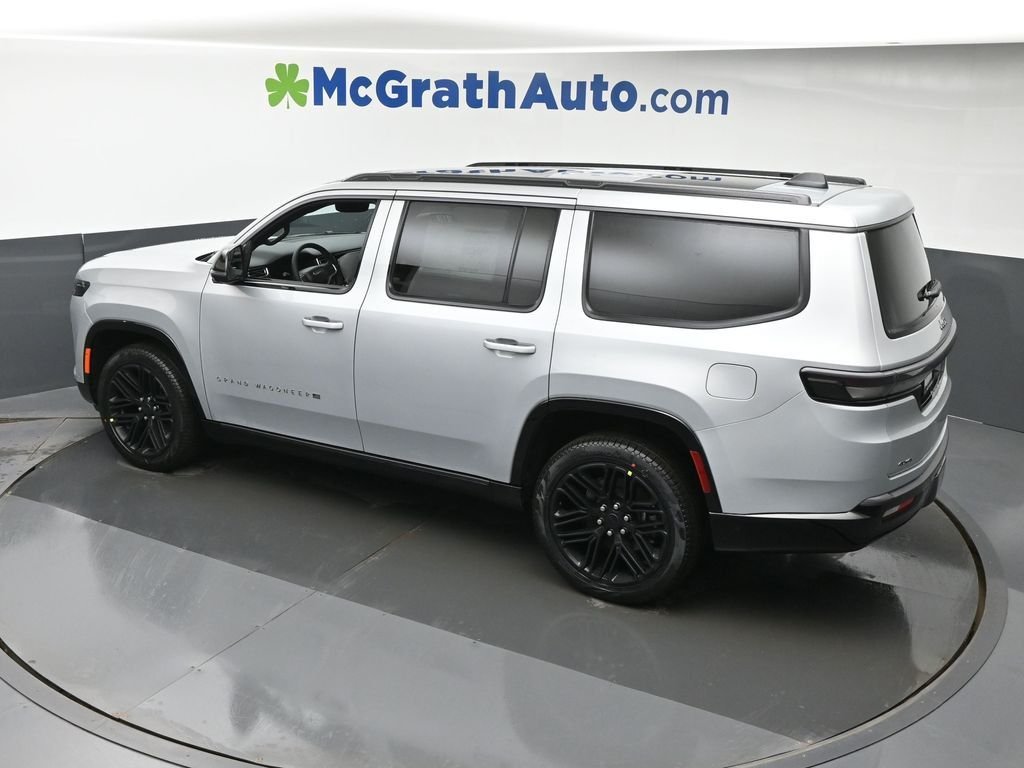 New 2026 Silver-Zynith Exterior Paint Jeep Limited Reserve image 28