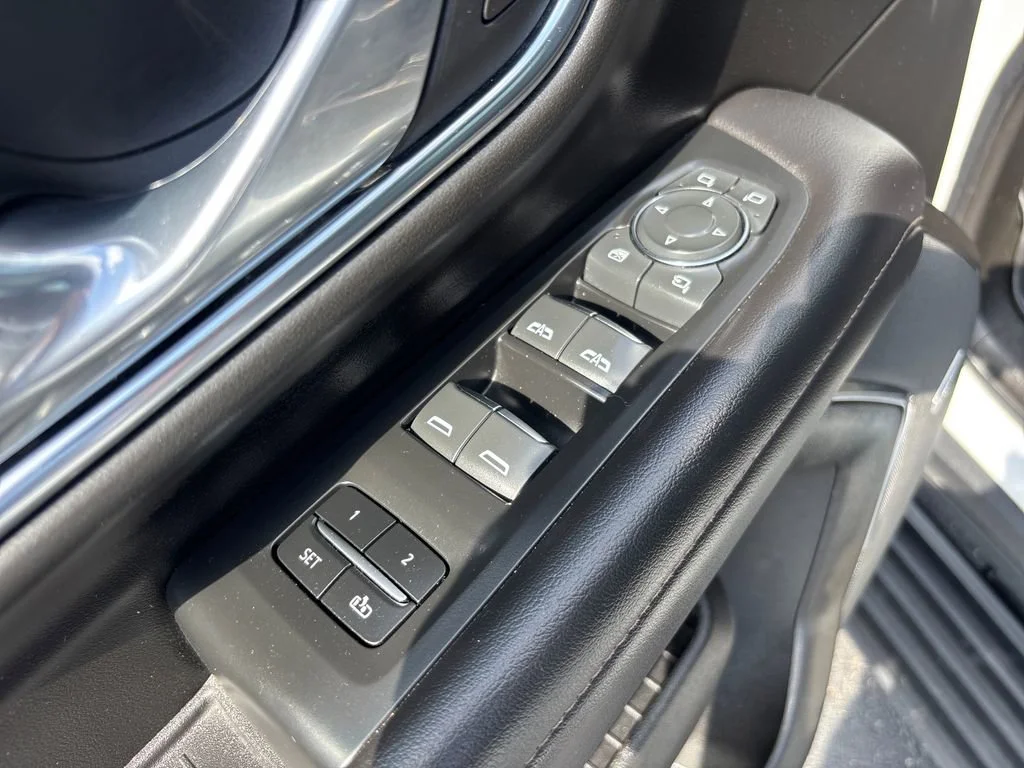 2021 Chevrolet Suburban High Country - Photo 13