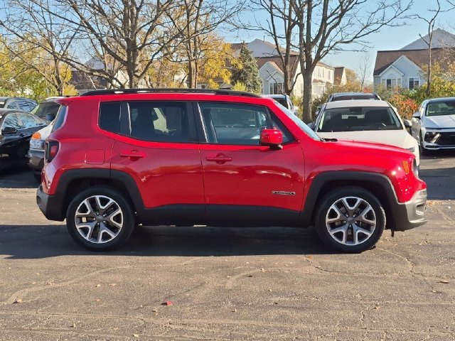 Used 2017 Red Jeep Latitude image 8