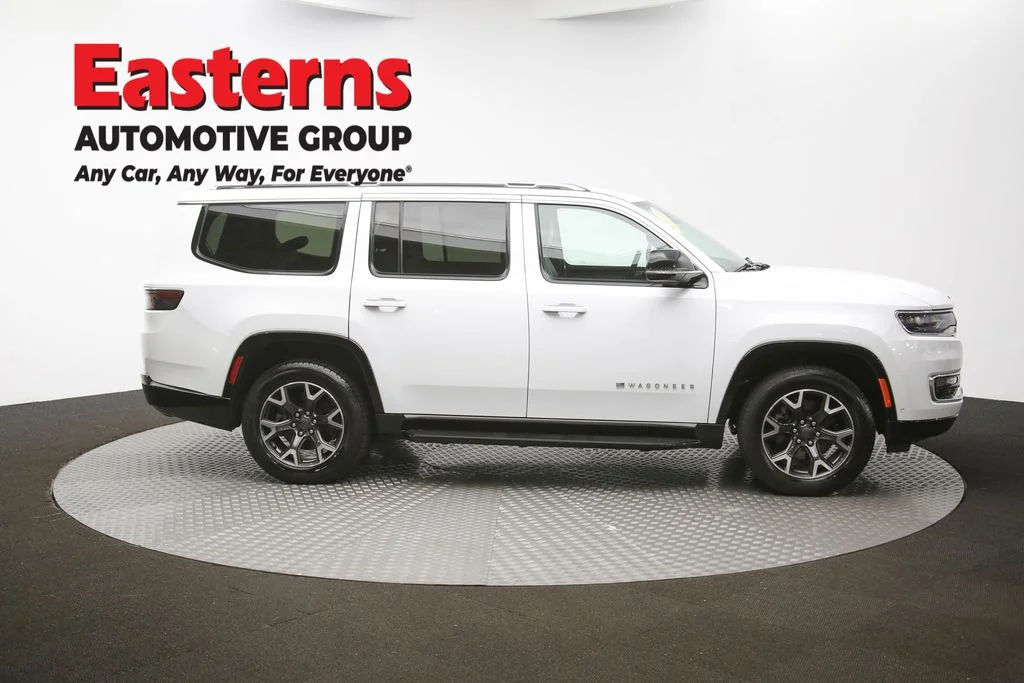 Used 2023 White Jeep Series III image 43