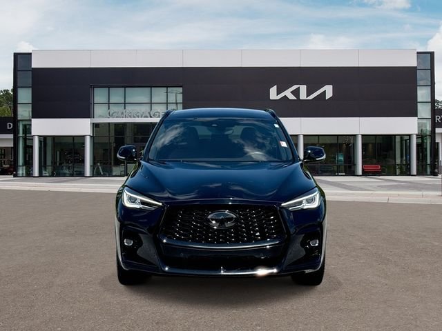 Used 2024 Black INFINITI SPORT image 3