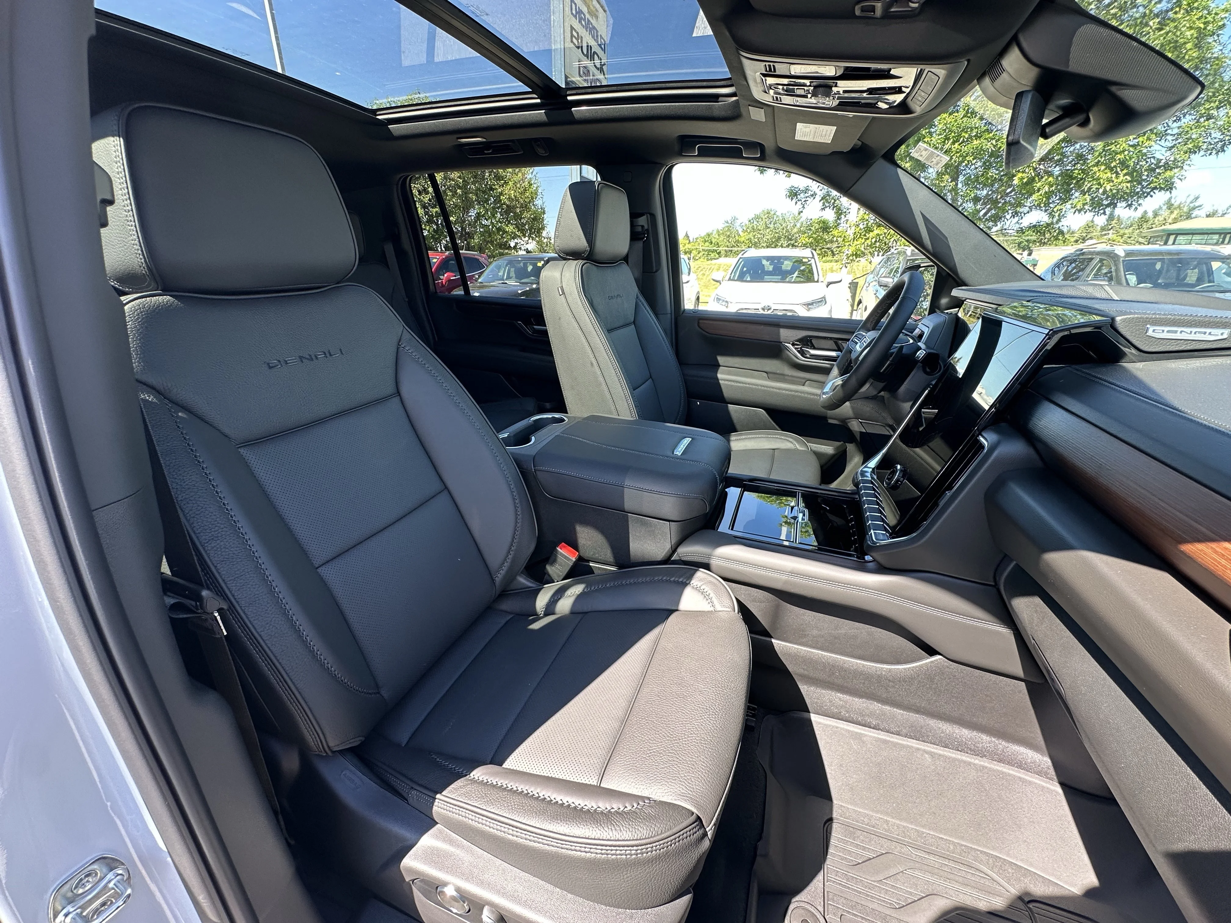 New 2026 Glacier White Tricoat GMC Denali image 19