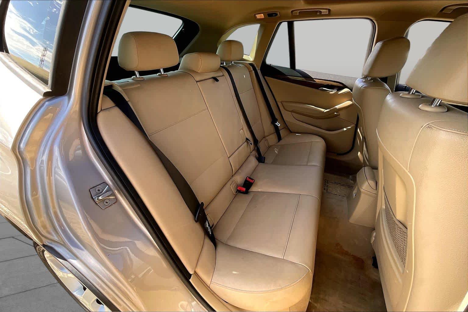Used 2014 Sparkling Bronze Metallic BMW sDrive28i image 17