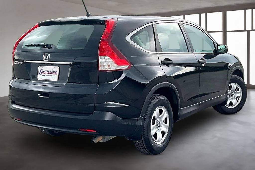 Used 2014 Black Honda LX image 6