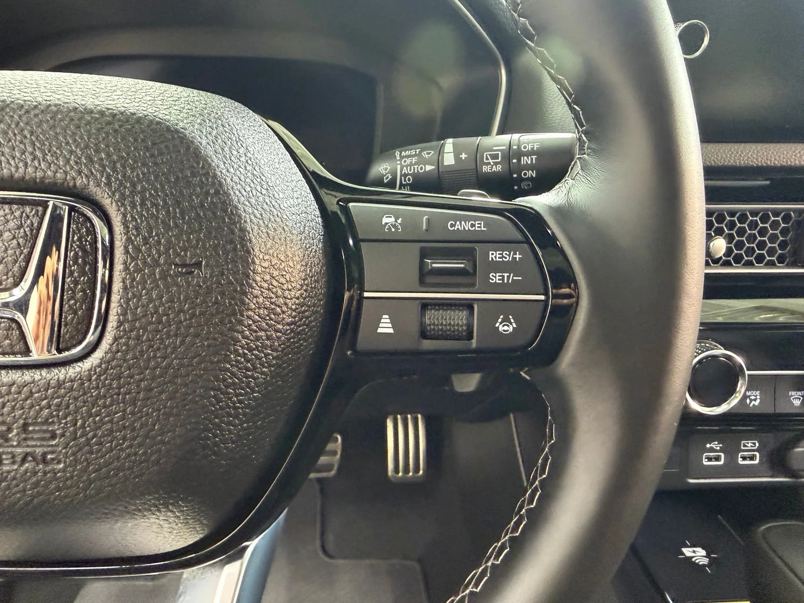 Used 2024  Honda Sport Touring image 20