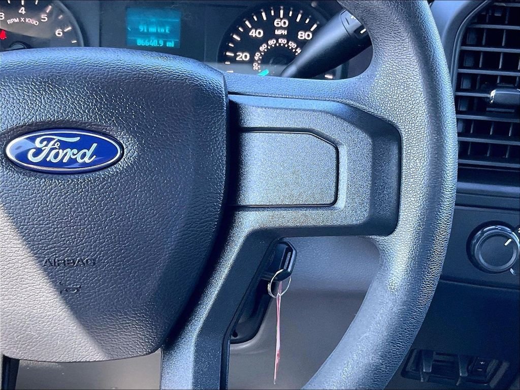 Used 2019 White Ford XL image 18