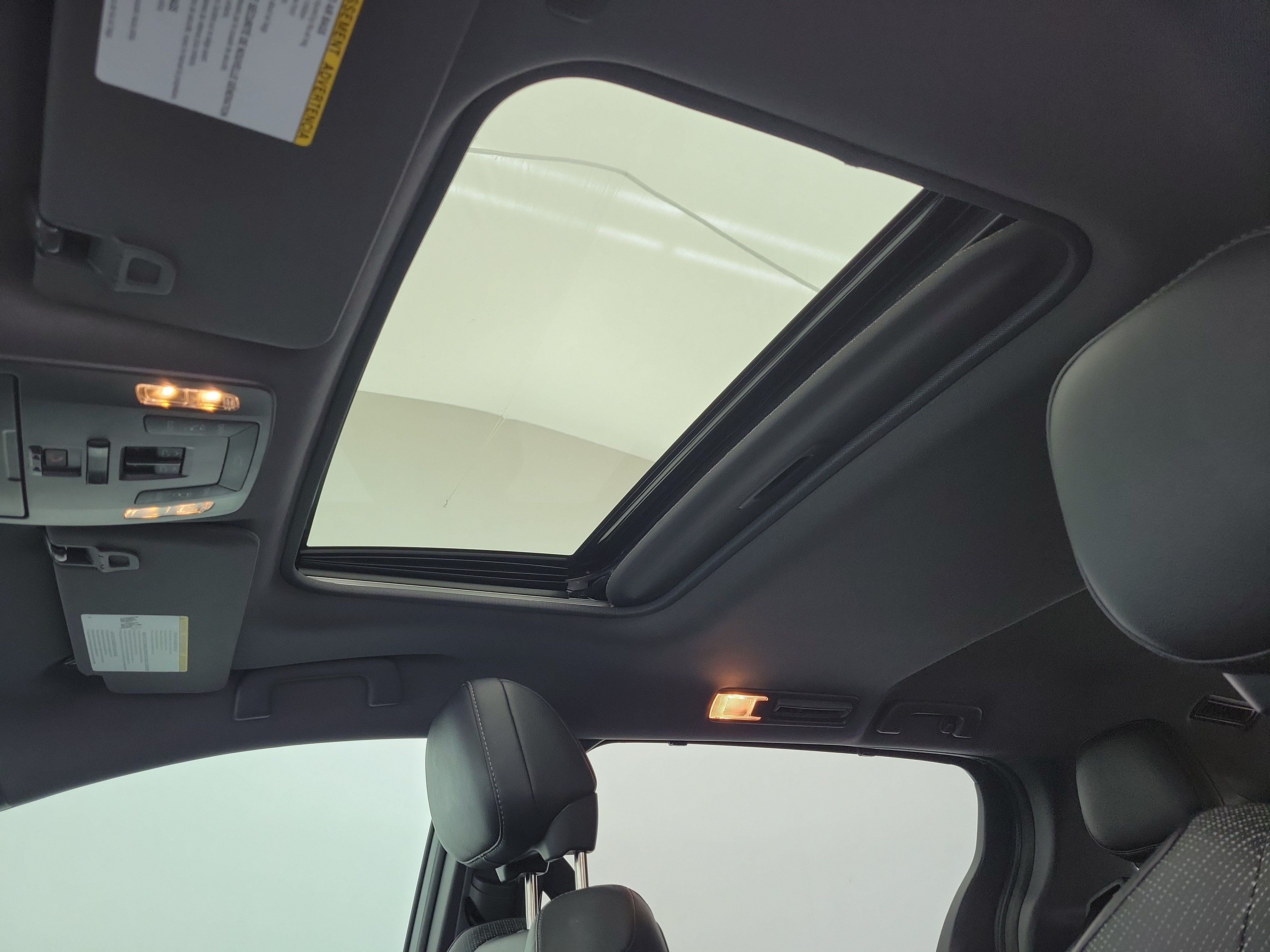 Used 2023 Wind Chill Pearl Toyota XSE image 19