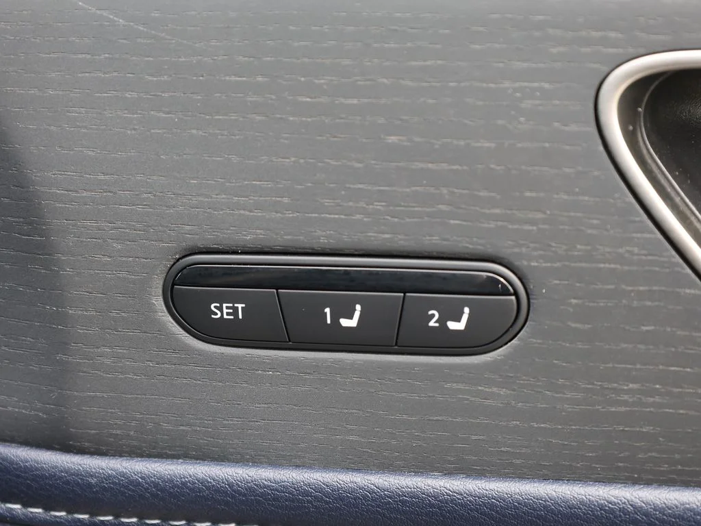 Certified Used 2026 Silver INFINITI SPORT image 29