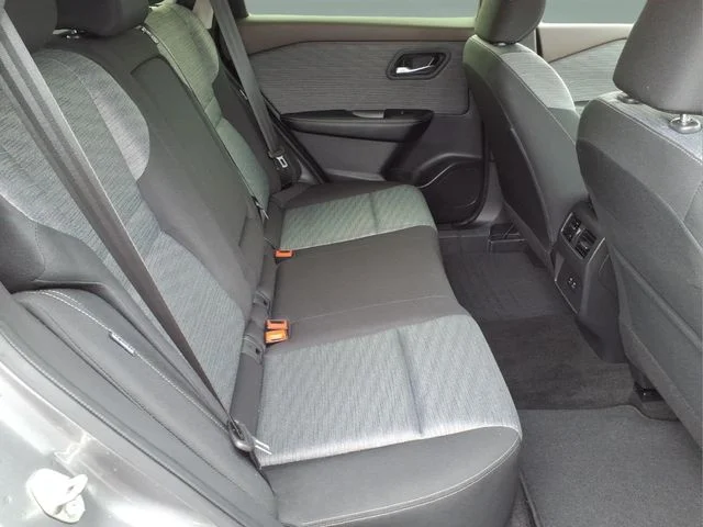 Used 2023 Gray Nissan SV image 16